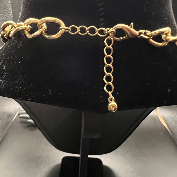 Gold tone charm coins necklace Fleur De Leis shield Queen Elizabeth statement - Picture 4 of 7